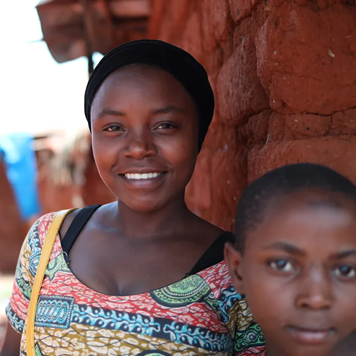 Giv et bind til en kvinde på flugt